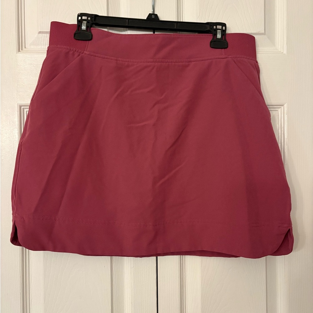 32 Degrees Women's Pink Skorts Medium